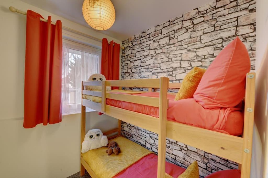 Hagrid'S Hut Apartment วัตฟอร์ด ภายนอก รูปภาพ