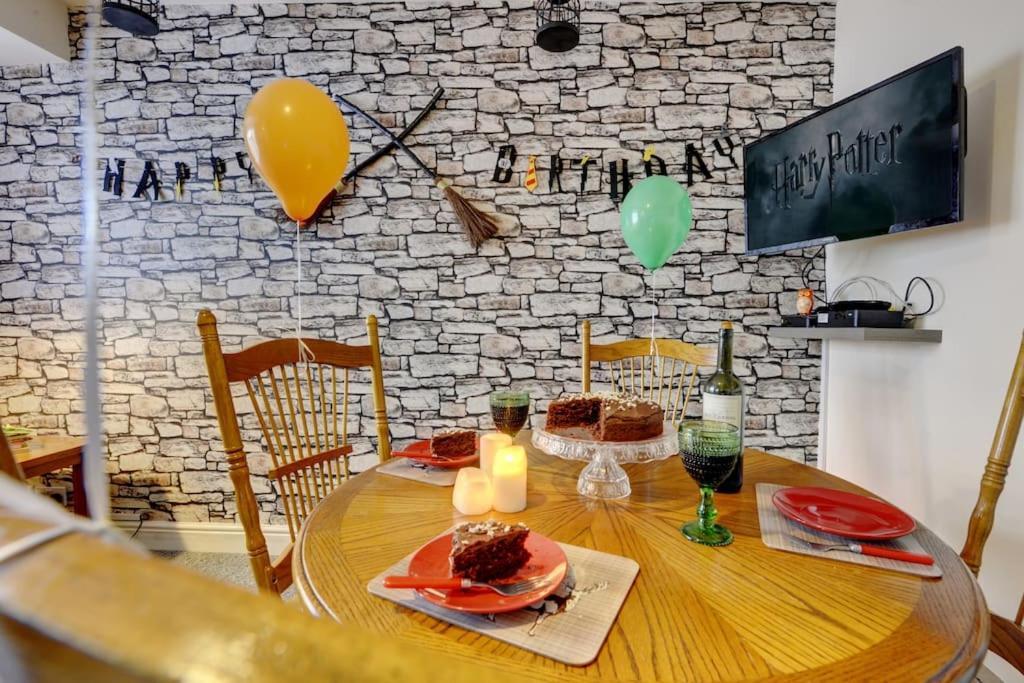 Hagrid'S Hut Apartment วัตฟอร์ด ภายนอก รูปภาพ